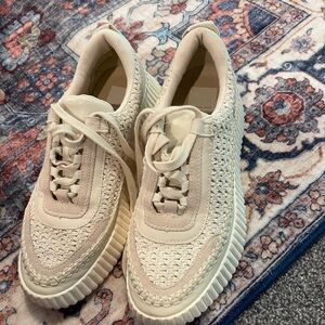 Dolce Vita sneakers